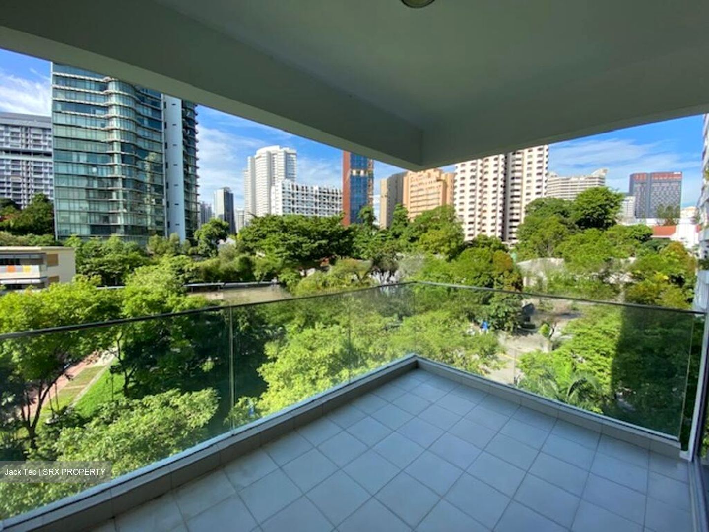 Suites @ Cairnhill (D9), Apartment #460521461